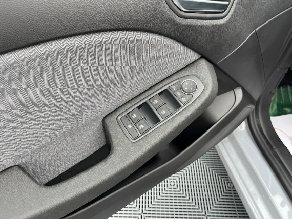 RENAULT Clio V Clio V Gris rafale-013.jpeg